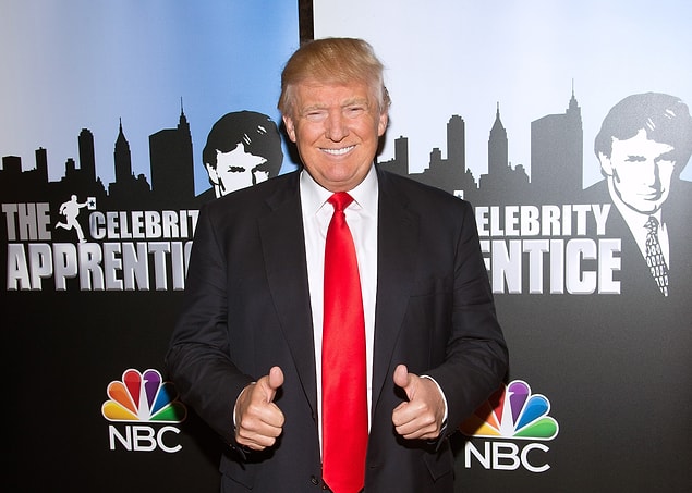 9. The Apprentice programı olmasaydı, Trump kendini Orta Amerika'ya asla bu kadar çok tanıtamazdı, hatta başkanlığı kazanamazdı. Ekran karşısındaki rahatlığı ve rol yapma yeteneği sayesinde şu an da medyanın kadrajından düşmüyor.