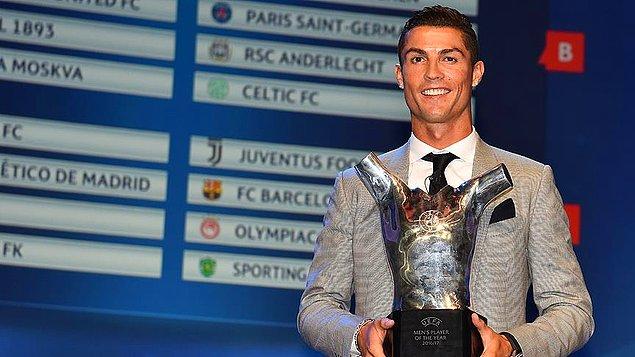 24. "UEFA Avrupa'da Yılın En İyi Futbolcusu" ödülünü, Real Madrid'in Portekizli futbolcusu Cristiano Ronaldo kazandı.