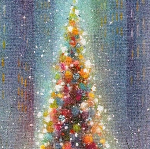 8. Какой цвет доминирует здесь?