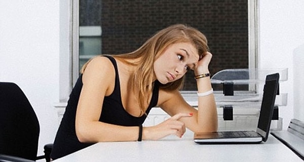 5. Вы горбитесь, когда сидите за столом?