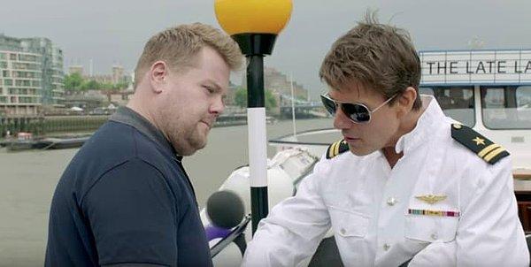 14. Gerçek manzaranın Tom Cruise'un gemisinde olduğunu göstermesi. 😎