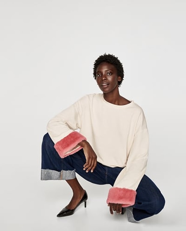 Kolları aplikeli sweatshirt