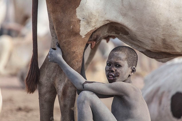 1. Mundari kabilesi. 📷 Bruno Bierrenbach Feder