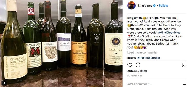 11. Ayrıca kendisi büyük bir şarap hayranı ve #VinoChronicles'ın kralı.