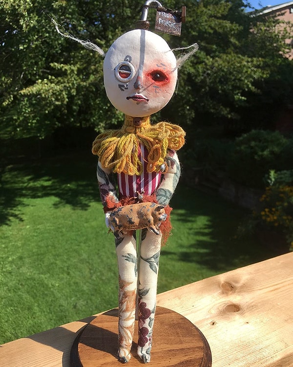 3. "Мне было всего 2 года, когда я начал создавать что-либо своими руками. Я делал кукол из ткани".