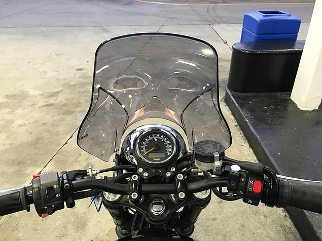 1. Darth Vader'a kendinden çok benzeyen motorsiklet