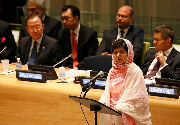 Malala’nın hikayesi tabii ki burada bitmedi… Vurulması onu daha da perçinledi ve çalışmalarına hız kesmeden devam etti.
