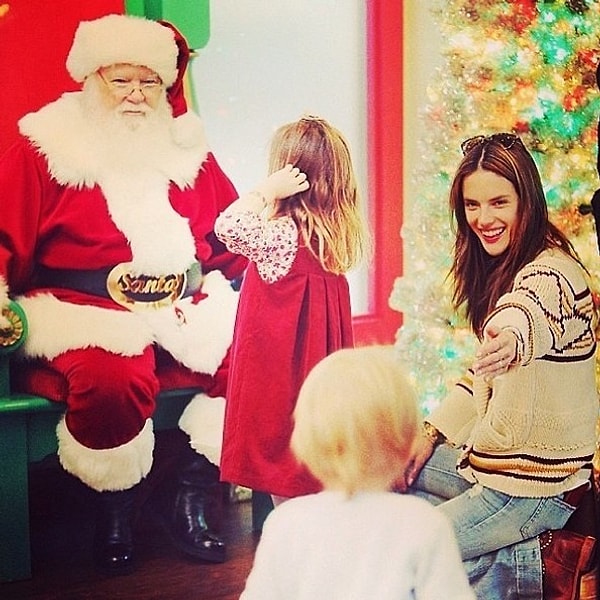 17. А это ангел Victoria's Secret Алессандра Амбросио 😍