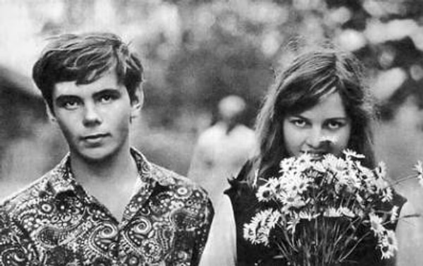 9. Что бы вы подарили на Новый год своей второй половинке?