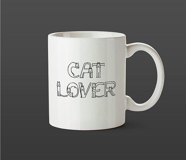14. Kedi sevgisi enginlere sığmayıp taşanlara: