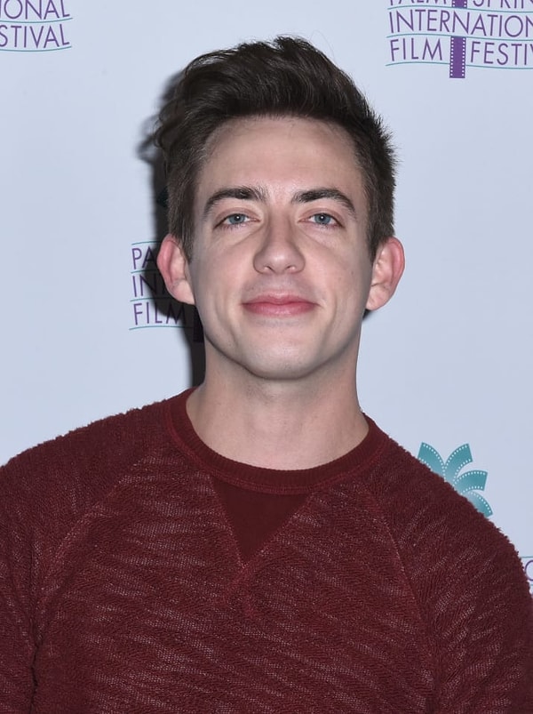 6. Кевин Макхейл (a.k.a. Арти из сериала "Хор")