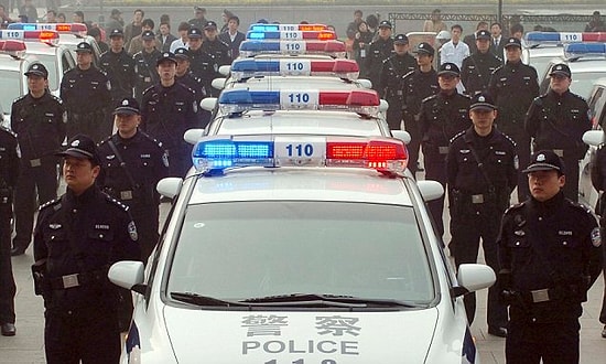 12 Yıl Boyunca Dilsiz Numarası Yapan Çinli Cinayet Zanlısı Sonunda Gerçekten Konuşma Yetisini Kaybetti!