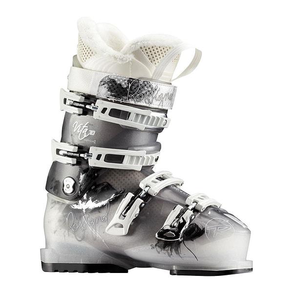 7. Kendinizi buzlar kraliçesi hissetmenizi sağlayacak şu havalı kayak ayakkabısı