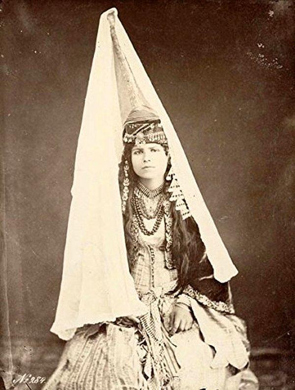 Osmanlı vatandaşı bir Durzî kadın.