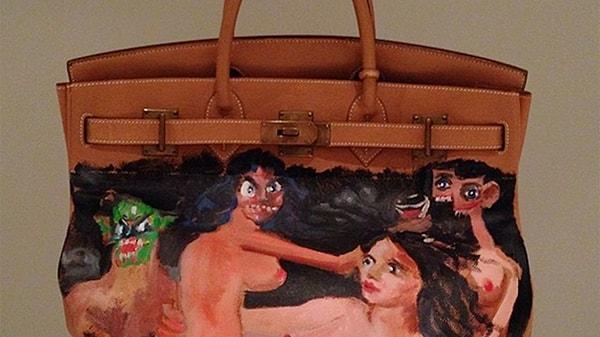 4. Kim Kardashian - Sanat eseri çanta