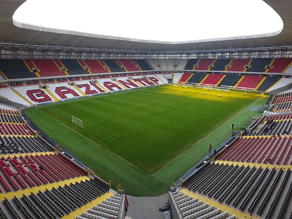 Yazının sonunda 24 Nisan 1969 tarihinde Gaziantepsporu kuran kuruculara teşekkür edildi ve ''49 yıl önce sizler kurdunuz, büyüttünüz, emek verdiniz bu koca çınara. 50. yılında torunlarınız kapatıyor, kapanmasına göz yumuyor'' ifadesi kullanıldı.