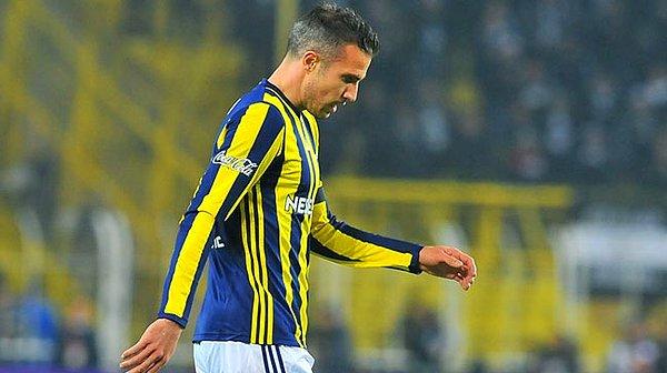 Fenerbahçe'den yıllık 4.9 milyon euro kazanan Yıldız Futbolcu, geldiği günden bu yana bir türlü kendisinden isteneni veremedi.