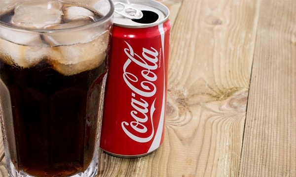 4. Почему 15 июня 1999 года в Бельгии запретили продажу "Кока-Колы"?