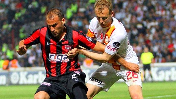 Gaziantepspor formasıyla çıktığı 109 maçta 39 gole imza atan Cenk, büyük takımların radarına girdi.