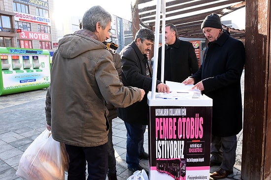 Bunu da Görmedik Demeyiz! Erkeklerden 'Pembe Otobüs' İçin İmza Kampanyası