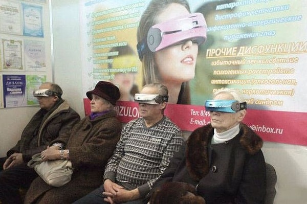 1. Очки виртуальной реальности теперь доступны каждому 😂