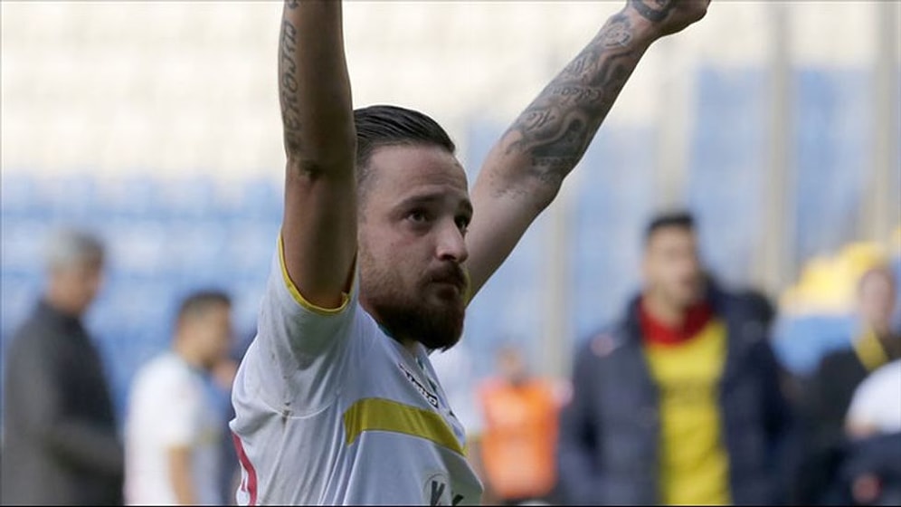 Amed Sportif Oyuncusu Deniz Naki'ye 12 Maç Men Cezası