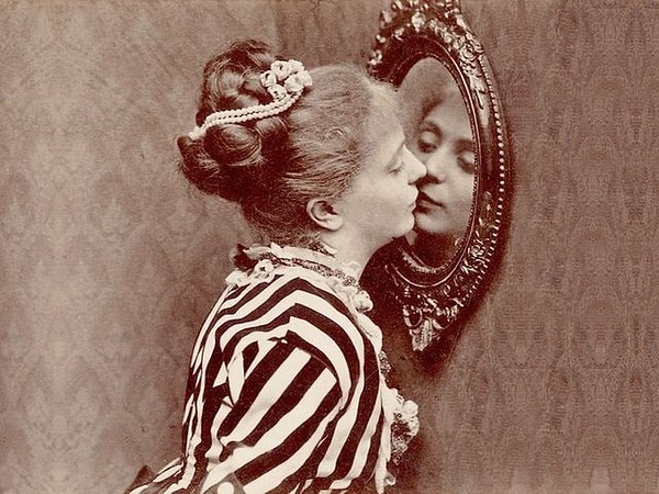 Нарциссизм!