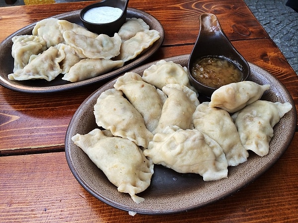 16. Польская кухня: потрогайте тесто, почувствуйте вареники в своем сердце. Потрогайте. Понюхайте. Лизните.