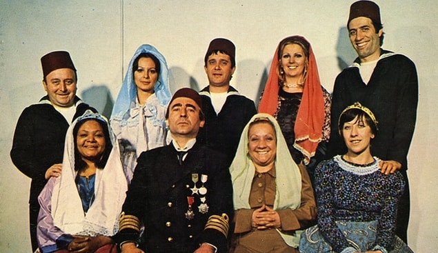 8. Süt Kardeşler (1976)