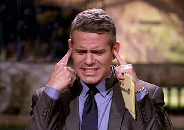 3. «Когда на бар-мицве я согласился со взрослыми, что музыка слишком громкая, и в зале слишком темно»