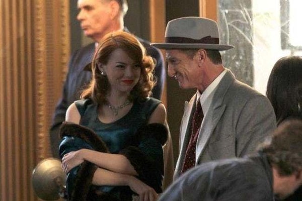 9. Микки и Грэйс в "Охотники на гангстеров"