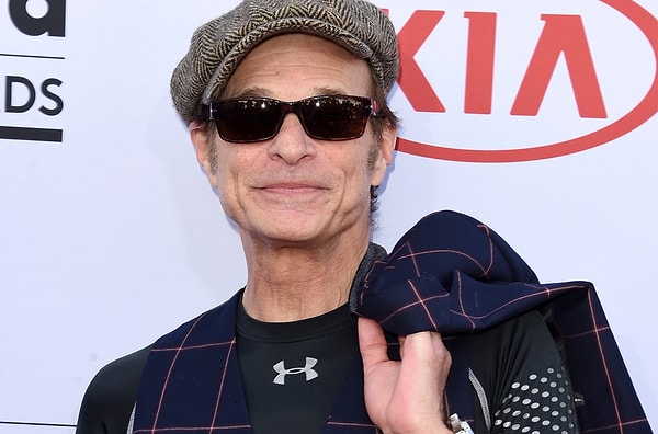 8. Дэвид Ли Рот