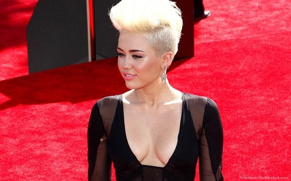 8. Майли Сайрус