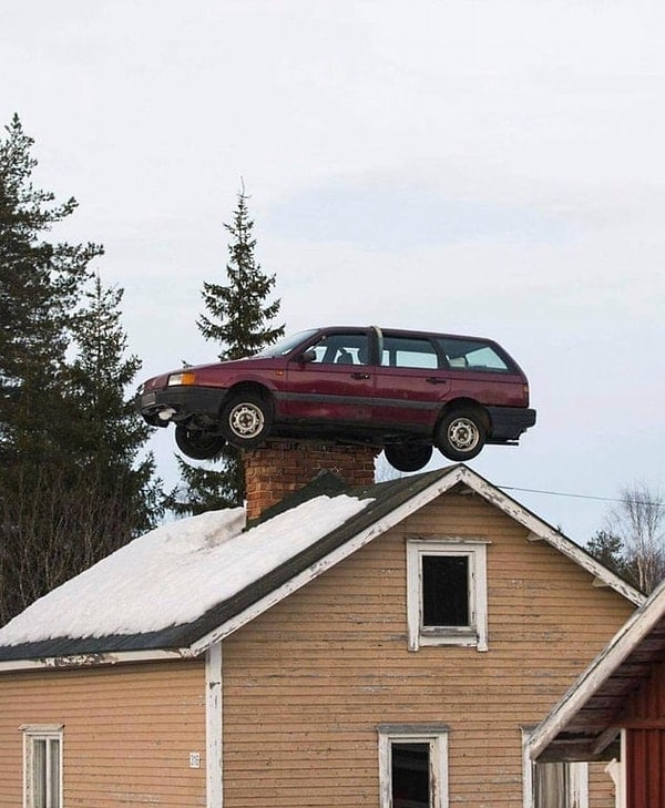 2. Посторонним (Санте) в этот дом вход воспрещён 🧐🎅