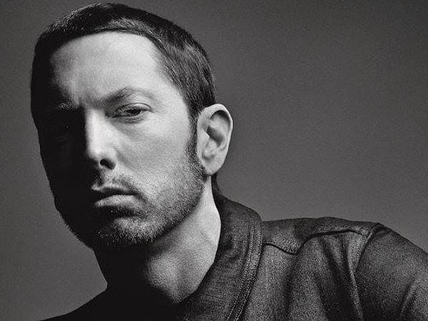 Öte yandan Eminem geçtiğimiz ay yayınladığı yeni albümünde 'Zombie'yi yeniden gündeme getirmişti.