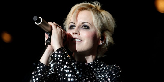 Geriye Şarkılar Kaldı: Ergenliğimizin En Güçlü İdollerinden Biri Dolores O'Riordan