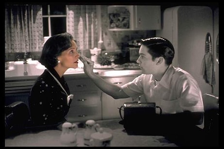 Только 1 человек из 50 сумеет назвать все эти фильмы 90-х. Сможете ли вы?