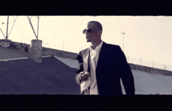 Live Your Life - T.I. ft. Rihanna