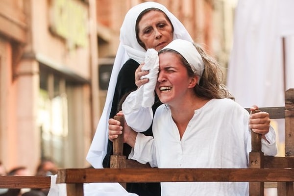 6. Врачи мазали беременных женщин навозом