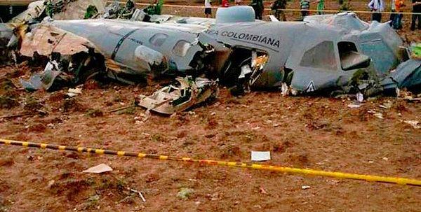 CASA dünyanın farklı bölgelerinde pek çok kaza ile anılıyor. 2015 yılında Kolombiya İstihbarat Kuvvetlerine ait uçak düşmüş ve 11 kişi hayatını kaybetmişti.