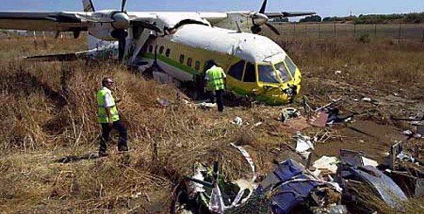 2001 yılında İspanya'nın Malaga şehrinde düşen uçakta 4 kişi hayatını kaybetmişti.