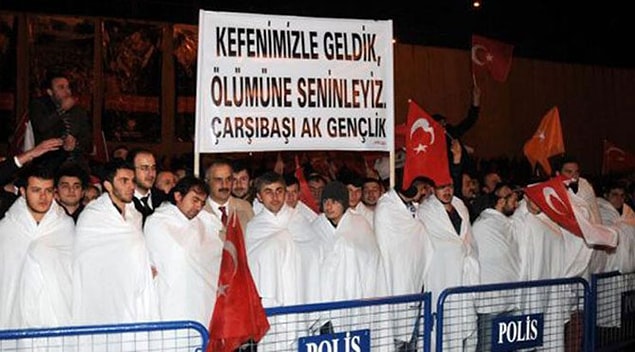 "Kefenli tosunların da isim isim tespit edilip, mutlaka askere alınmasını ve Afrin operasyonunda başrolde yer almalarını tavsiye ediyorum"