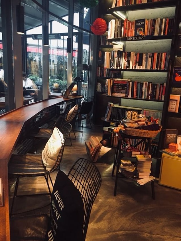 6. Read & Rest / İstanbul