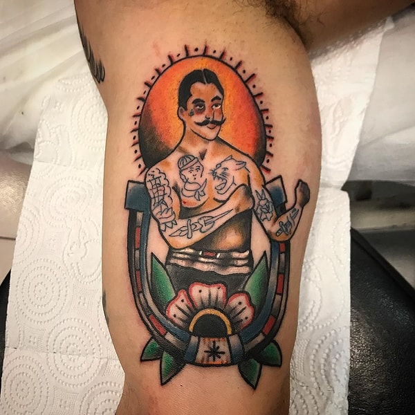 10. Тату явно сделана по фото - не самая простая задача. Но баллы ставить тебе.