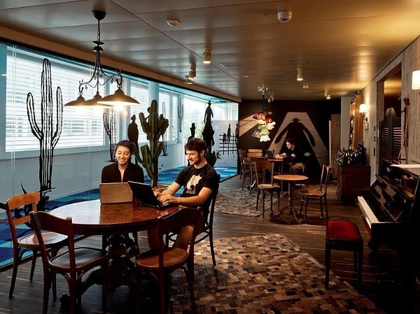 8. А как вам эта комната, оформленная в стиле Дикого Запада?