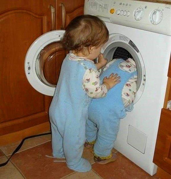3. Çamaşır makinesi ya da bulaşık makinesi onlar için bulunmaz kaftandır. İçinde huzur mu buluyorlar acaba?