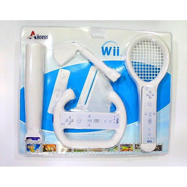 Nintendo, Wii oyun konsolu için de çeşit çeşit aksesuarlar üreterek büyük satış rakamları yakalamıştı.