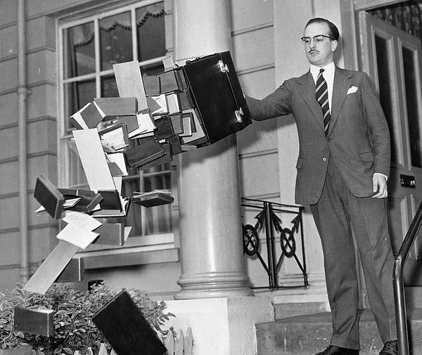 15. Сумка для защиты от мошенников