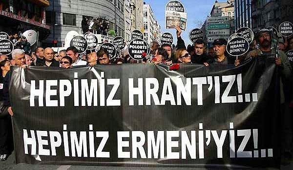 2007: Hrant Dink'in cenazesi, toprağa verildi.