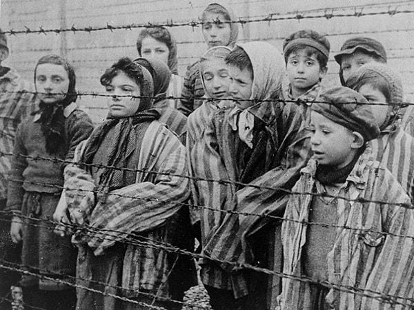"Nazi kampındaki çocuklar"